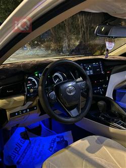 تۆیۆتا کامری